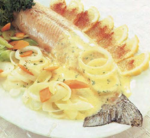 Truite pochée au court bouillon de Qu'est-Ce Qu'on Mange | Photo de PassionRecettes