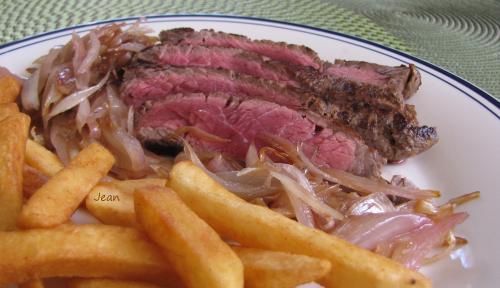 Bavette de boeuf a l'échalote de Nell | Photo de Nell