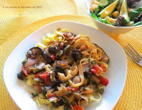 Escargots aux légumes grillés, sauce au vin et à l'orange de Messidor | Photo de Messidor