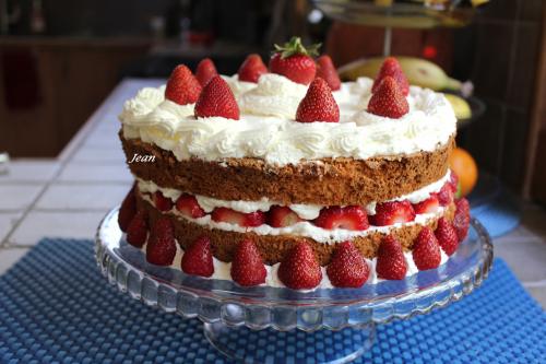 Gâteau éponge royal de marchette de Nell | Photo de Nell