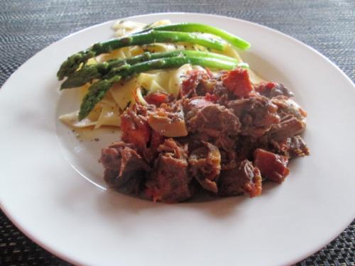 Mijoté de boeuf à la bière et au chorizo de ricardo présentation de Beaubarbu | Photo de Beaubarbu