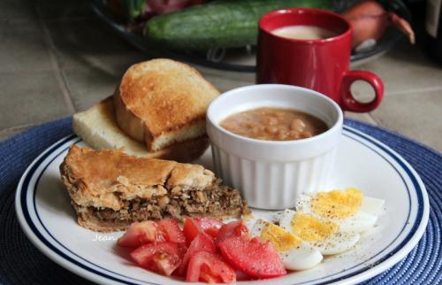 Pâtés à la viande veau et porc, tourtières de Nell | Photo de Nell