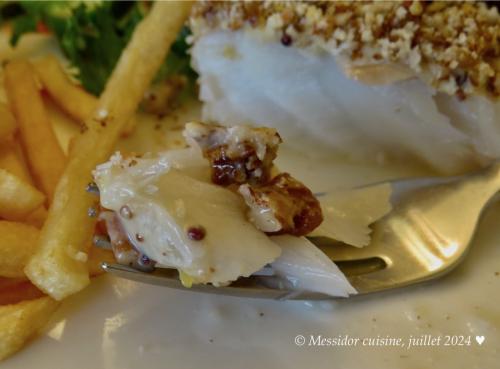 Pavés de poisson en croûte de pacanes + de Messidor | Photo de Messidor