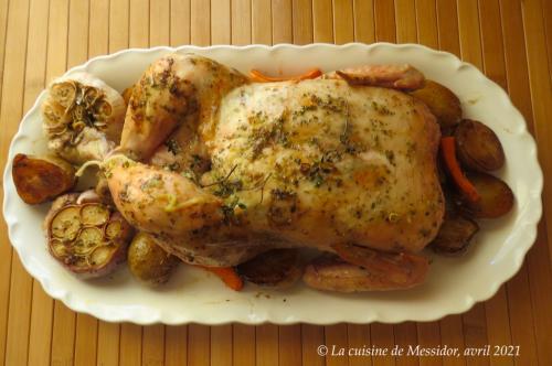 Poulet rôti à l'ail, aux herbes et au citron de Messidor | Photo de Messidor