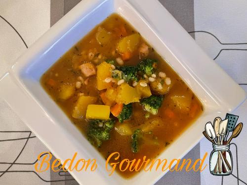 Soupe à l'orge, à la courge et au brocoli de Bedon Gourmand | Photo de Bedon gourmand