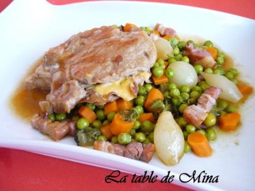 Cotes de veau farcies au reblochon et jardinière de petits pois a l'ancienne de Mamina13 | Photo de Mamina13