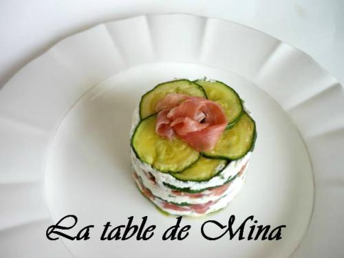 Mille-feuilles courgettes, chévre frais et chiffonade de jambon de savoie fumé de Mamina13 | Photo de Mamina13