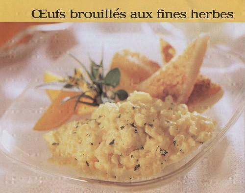 Oeufs brouillés aux fines herbes | Photo de PassionRecettes