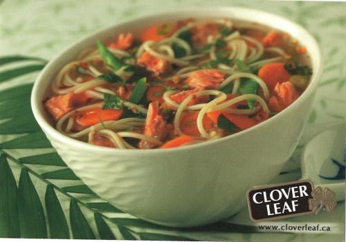 Soupe au saumon à l'orientale de Clover Leaf | Photo de PassionRecettes