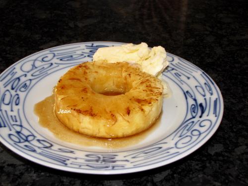 Ananas caramélisé vanille et sirop d'érable de Nell | Photo de Nell