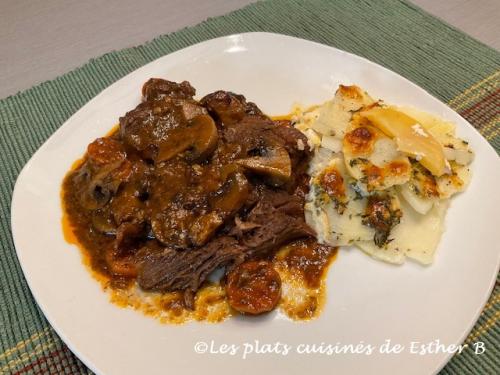 Boeuf braisé au vin rouge de Estherb | Photo de Estherb