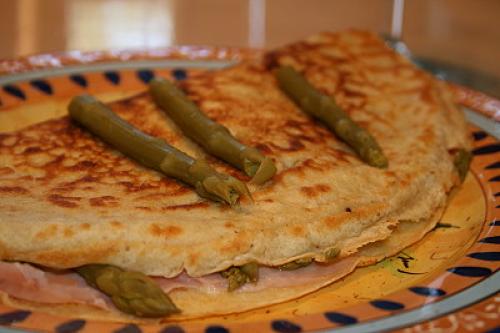 Crêpes aux asperges, jambon et fromage de Mireille | Photo de Mireille