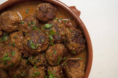 Ragoût de pattes et de boulettes de Suzanne Lapointe | Photo de PassionRecettes