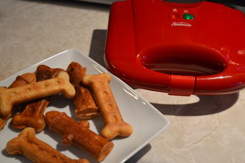 Recette de base pour biscuits de chien de Mireille | Photo de Mireille