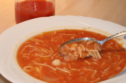 Soupe aux legumes et au vermicelle de Germaine Gloutnez | Photo de Mireille