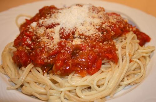 Spaghettini primavera et parmesan de Mireille | Photo de Mireille