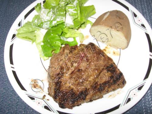 Steak de bavette de boeuf de cuisinière de Cuisinière1 | Photo de Cuisinière1