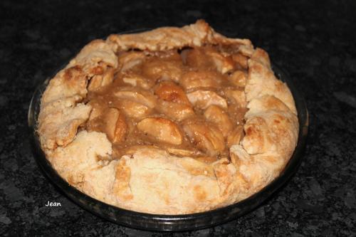 Tarte rustique aux pommes et sucre à la crème de Nell | Photo de Nell