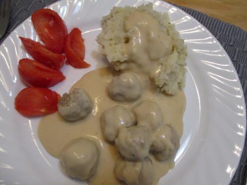 Boulettes ikea en mijoteuse sauce améliorée de Corralou | Photo de Corralou