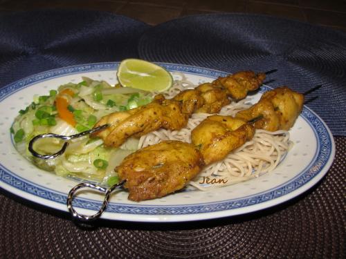 Brochette de poulet au curry chinois. de Nell | Photo de Nell