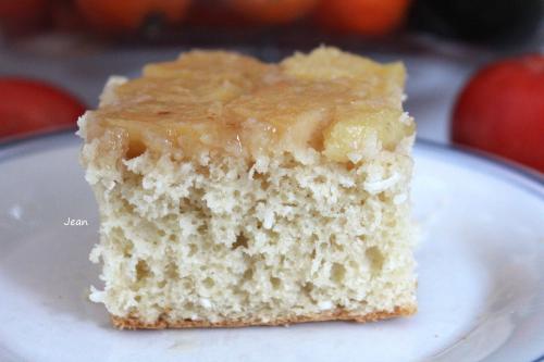 Gâteau à l'ananas, au rhum et à la noix de coco de Nell | Photo de Nell