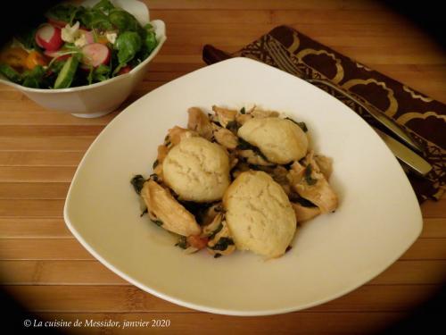 Poêlée de poulet, quenelles au fromage + de Messidor | Photo de Messidor