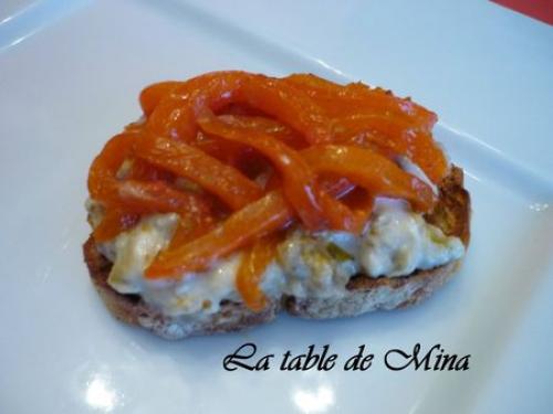 Caviar d'aubergines au chèvre frais et languettes de poivron de Mamina13 | Photo de Mamina13