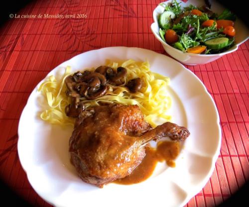 Cuisses de canard braisées, sauce barbecue de Messidor | Photo de Messidor