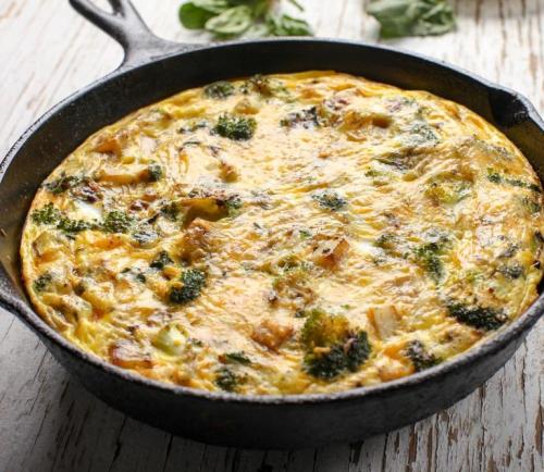 Frittata gratinée au brocoli et au saumon | Photo de PassionRecettes