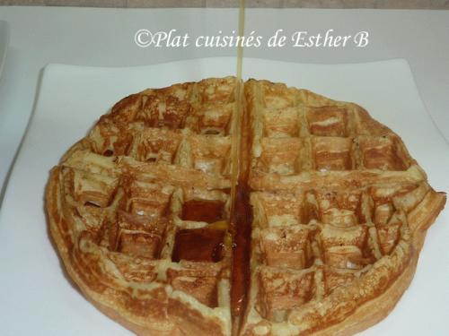 Gaufres crousti moelleuses à la levure boulangère de Esther B | Photo de Estherb