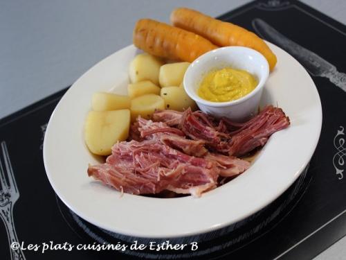 Jambon à l'érable, à la bière et aux oignons de Esther B | Photo de Estherb