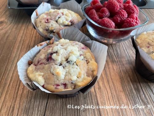 Muffins aux framboises et morceaux de chocolat noir de Estherb | Photo de Estherb