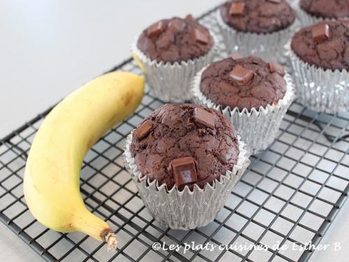 Muffins double chocolat aux bananes et crème sure de Estherb | Photo de Estherb