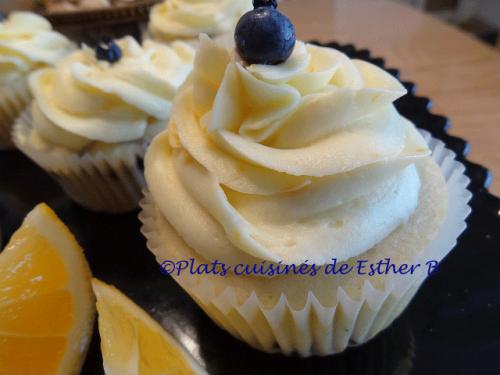 Petits gâteaux au citron meyer et aux bleuets de Esther B | Photo de Estherb