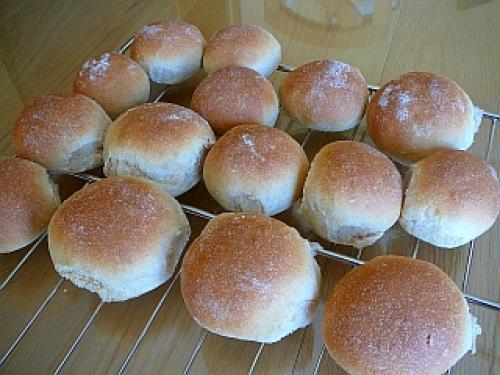 Petits pains au robot boulanger de Melam | Photo de Marilouise