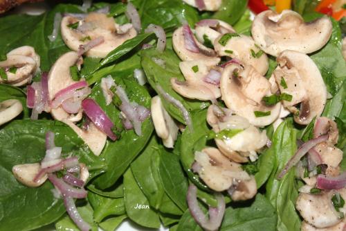 Salade épinards et champignons de Nell | Photo de Nell