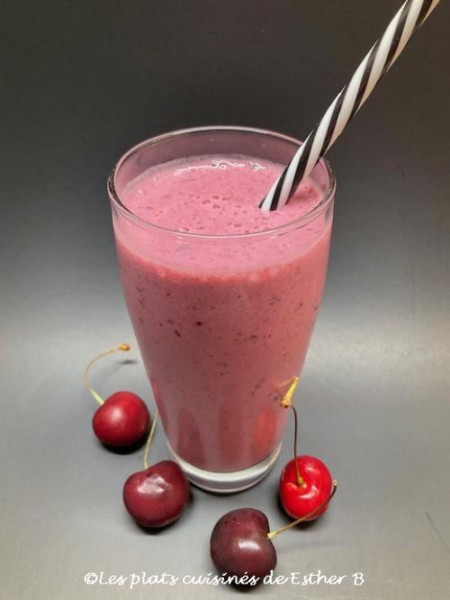 Smoothie aux cerises et amandes de Estherb | Photo de Estherb