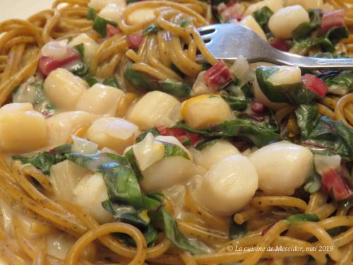 Spaghettis aux pétoncles de baie, sauce crémeuse au cari doux + de Messidor | Photo de Messidor