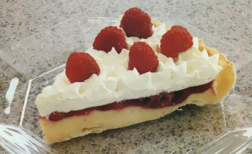 Tarte surprise aux framboises de Qu'est-Ce Qu'on Mange | Photo de PassionRecettes