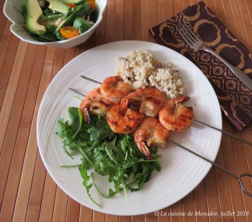 Crevettes grillées exquises et couscous perlé + de Messidor | Photo de Messidor