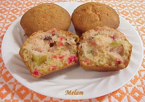 Muffins (petits gâteaux) aux tomates vertes (12 muffins) | Photo de Melam