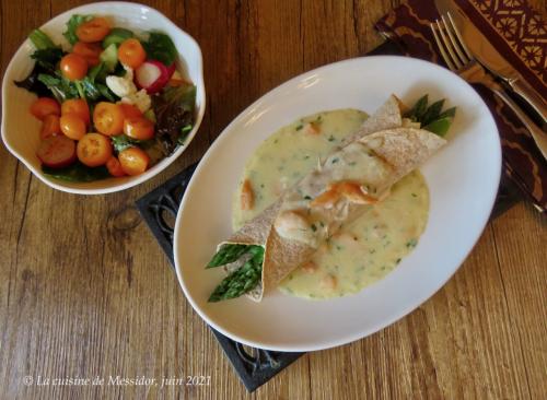 Rouleaux d'asperges, sauce au saumon fumé + de Messidor | Photo de Messidor