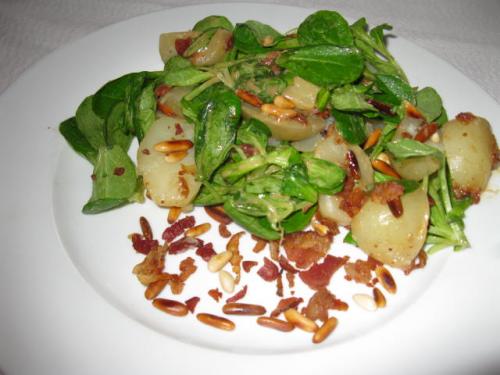 Salade tiède aux pommes de terre (stéfano faita) de Beaubarbu | Photo de Beaubarbu