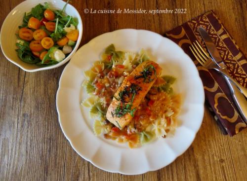 Saumon sur pâtes, sauce crémeuse provençale + de Messidor | Photo de Messidor