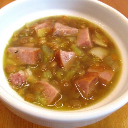 Soupe aux lentilles & saucisson polonais de Louise B. | Photo de Louise b.