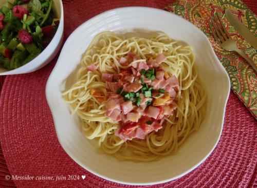 Spaghetti au jambon, sauce crémeuse aux tomates confites + de Messidor | Photo de Messidor