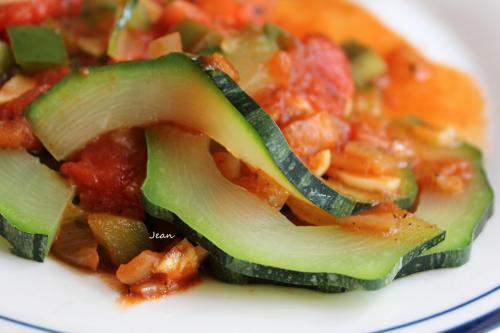 Spaghetti de courgettes aux tomates fraiches de Nell | Photo de Nell