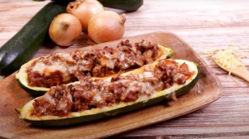 Bateaux de courgettes farcies aux veau de Pekaboo65 | Photo de Pekaboo65