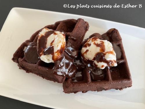 Brownies dans un moule à gaufres de Estherb | Photo de Estherb