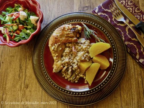 Casserole de poulet à l'orge et aux champignons + de Messidor | Photo de Messidor